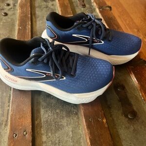 Brooks Glycerine Running Shoes Navy and White